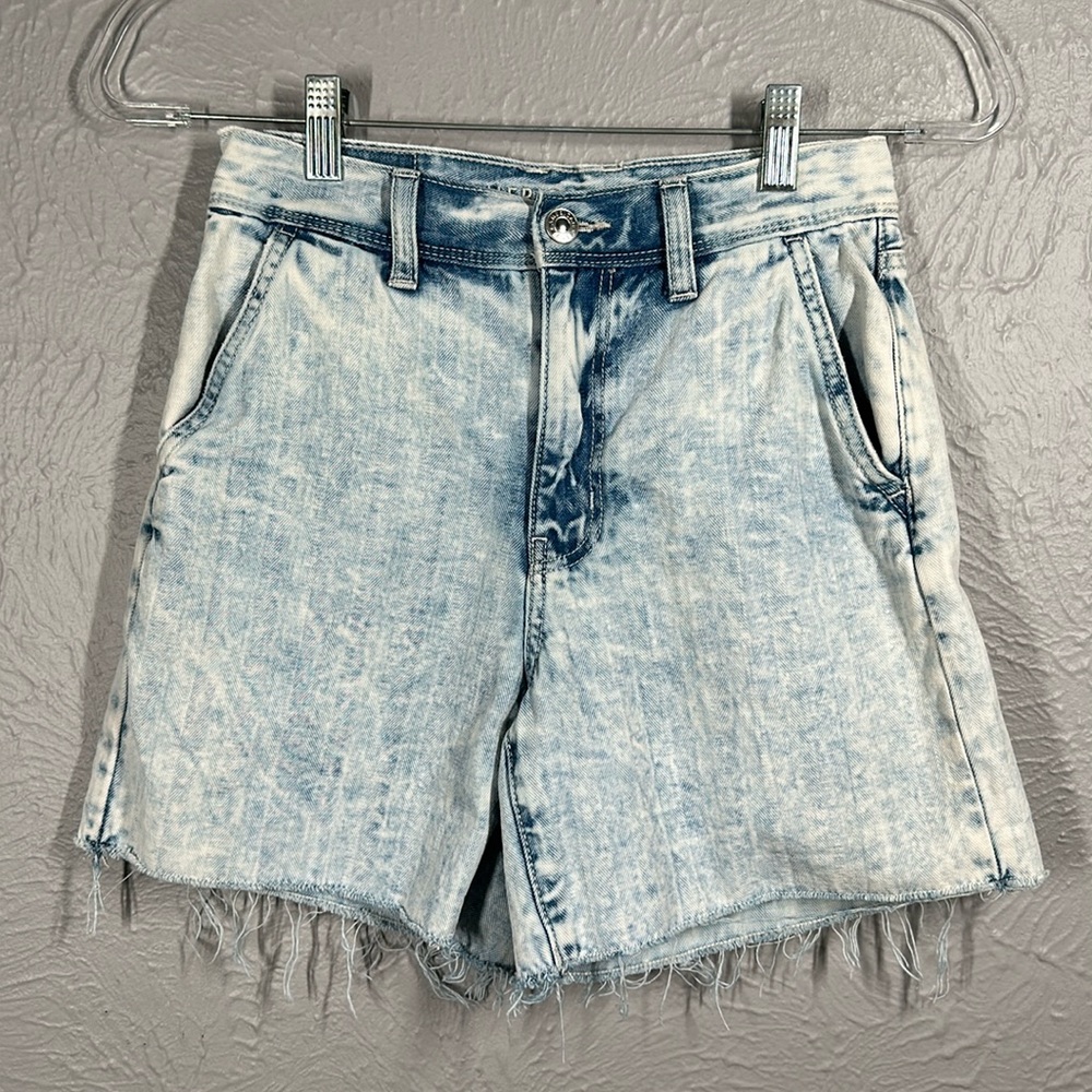 American Eagle Distressed Mom Short Cut Off Shorts Women's Size 00